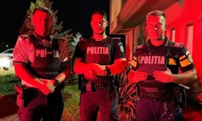 Polițiștii au salvat o femeie