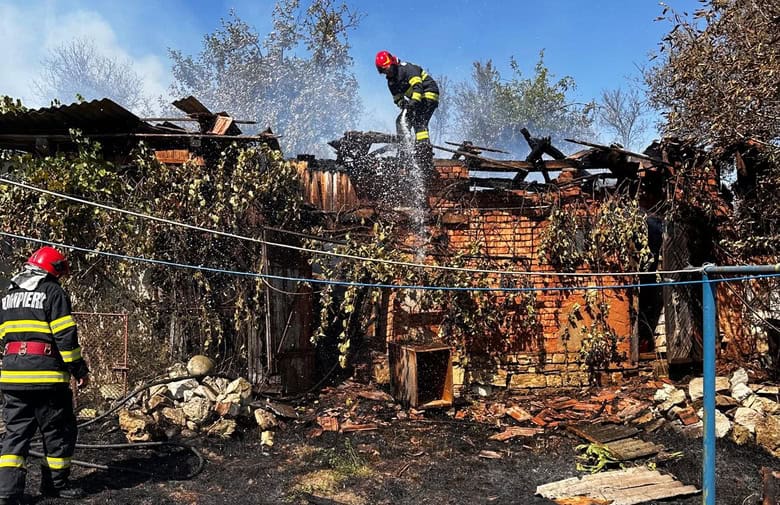 Incendiu la Bobâlna