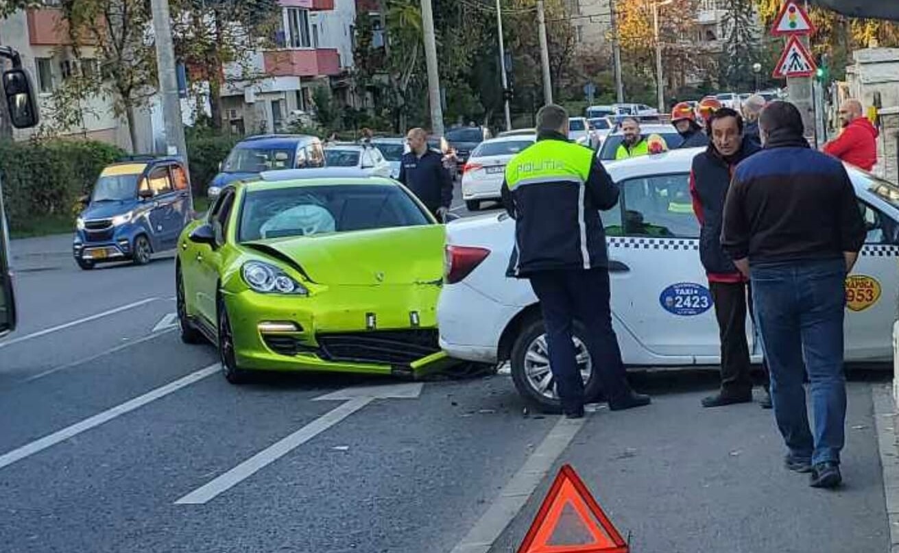 porsche accident