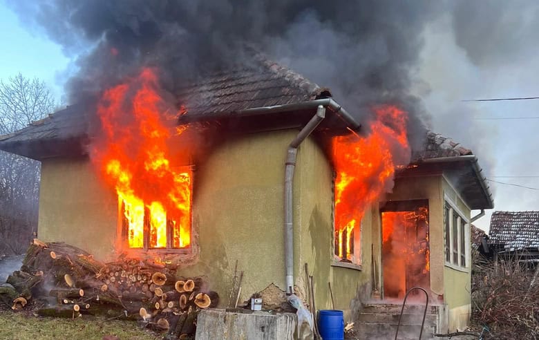 Incendiu la Pălatca